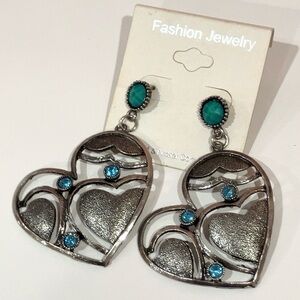 Fashion Jewelry Silver Heart Earrings with Blue Accents